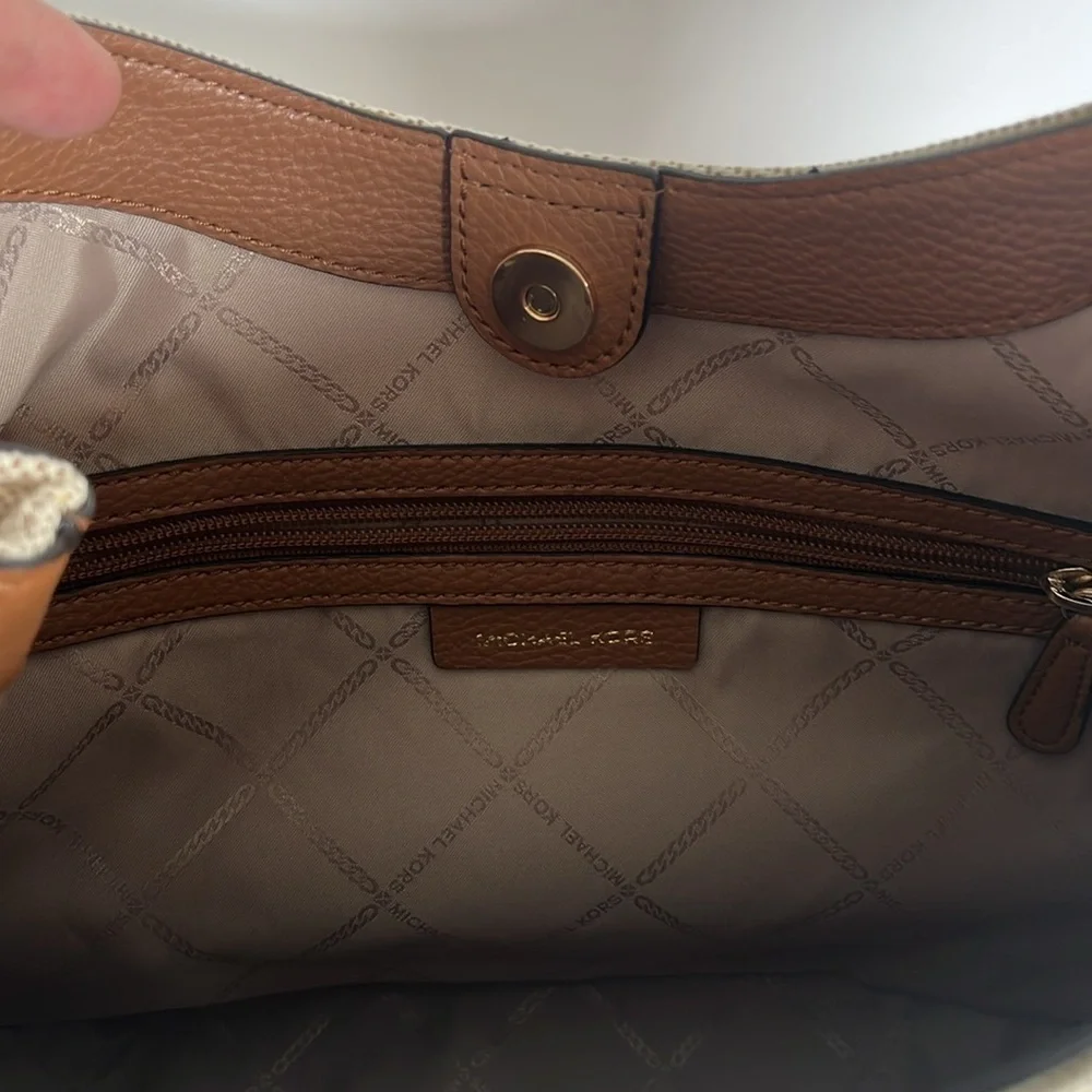 Michael Kors Amy Large Rope Hobo Shoulder Bag - Natural